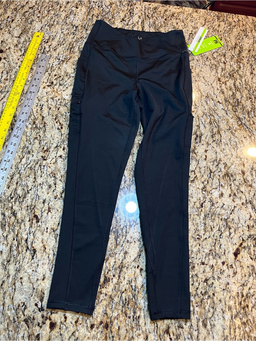 Nicole Miller Women ' Black Active Leggings with Side Pocket